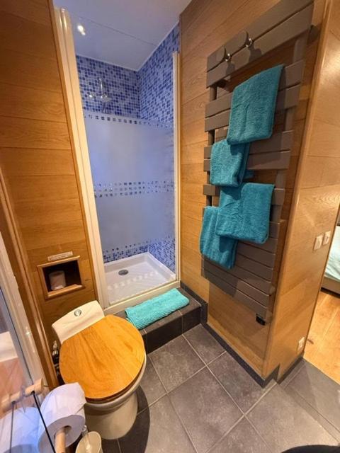 Highly Recommended Apartment Steps From The Lake Annecy Bagian luar foto